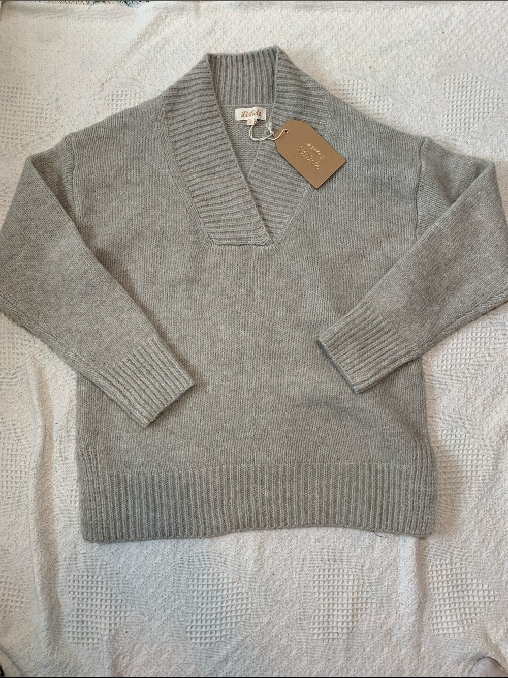 Listicle Light Gray V-Neck Wool Blend Sweater